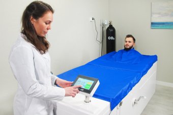 Пароуглекислая ванна «Оккервиль Комби» (с дверцей)