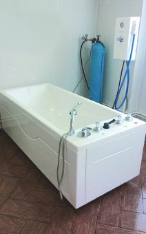 Аппарат медицинский для насыщения воды углекислым газом (АНУ)