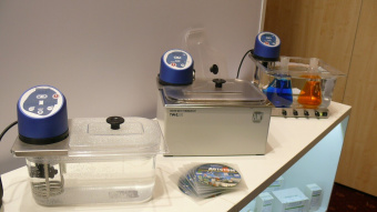 Термостат медицинский водяной серии TW: TW-2.02 Термобаня водяная объемом 8,5 литров, максимальная температура нагрева 100°С